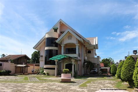House and lot in Tagum city House for sale in Davao  .